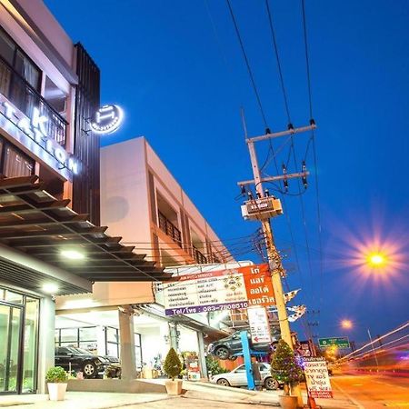 K Station Pattaya Hotel Luaran gambar