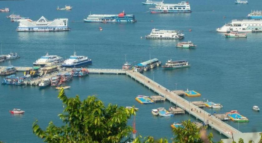 K Station Pattaya Hotel Luaran gambar